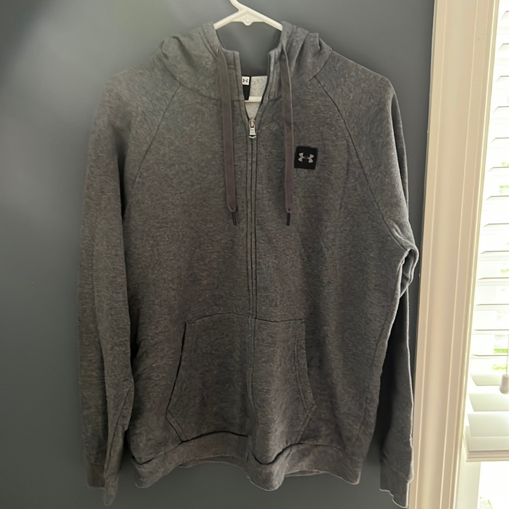 Grey zip up, men’s size L